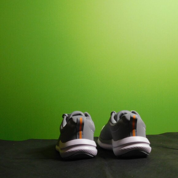 7.5 SIZE Under Armour Men's Charged Assert 10 Running Shoes - Picture 4 of 5